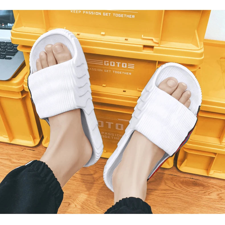 Summer Men Slippers Women Outdoor Beach Shoes Thick Bottom Indoor Bathroom Non-slip Slippers Parent-child Shoes Sandals 2022 New