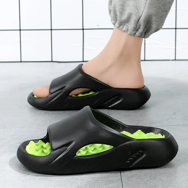 Fashion Men Massage Slippers Slides Indoor Outdoor Sandals Beach Casual Shoes Comfortable Sole Men's Slippers Big Size 38-47 New