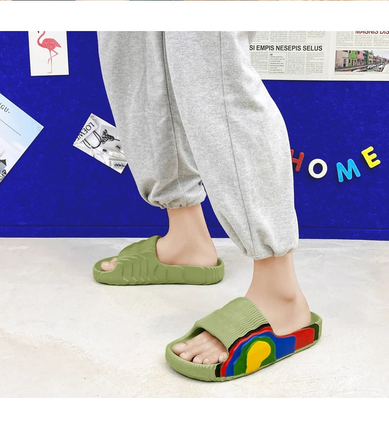 Summer Men Slippers Women Outdoor Beach Shoes Thick Bottom Indoor Bathroom Non-slip Slippers Parent-child Shoes Sandals 2022 New